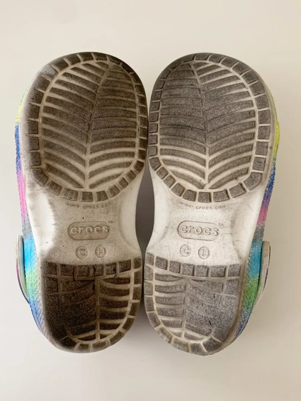 Crocs Clogs • Rainbow • c13